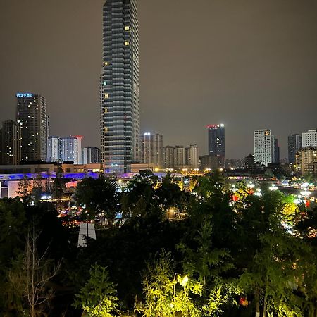 Moonlight Hotel Chengdu Exterior photo